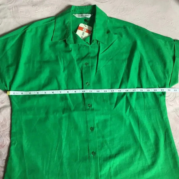 Button Up Shirt Chest  | Short Sleeve| Green |US 4 (UK 8) Chest measure 21.5" - Picture 3 of 7
